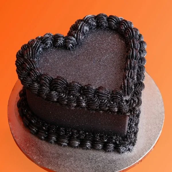 Butter Custom Cake 2.jpg